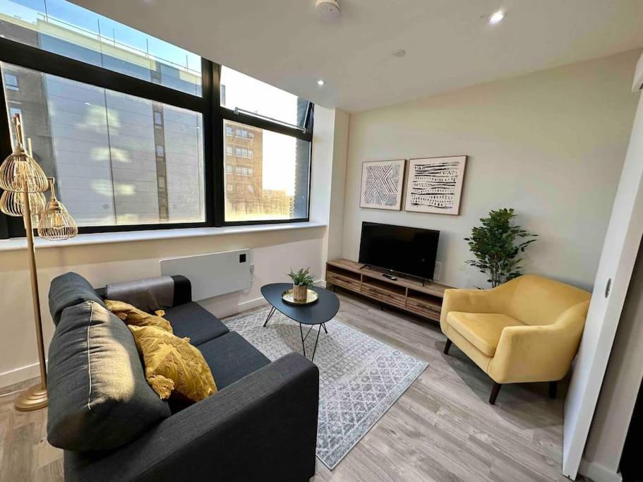 Апартаменти 1 Bed Flat With View Of Old Trafford Манчестер Екстер'єр фото