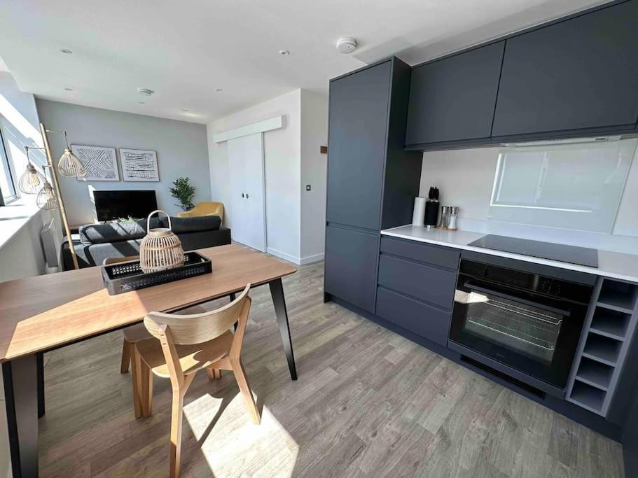 Апартаменти 1 Bed Flat With View Of Old Trafford Манчестер Екстер'єр фото