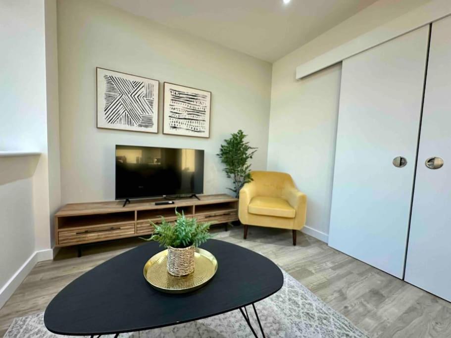 Апартаменти 1 Bed Flat With View Of Old Trafford Манчестер Екстер'єр фото